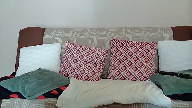 Snapshot of spellbaby chatting on 03-22-26, 10:40 spellbaby online show from 03-22-26, 10:40