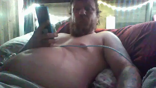 hornygiltz92 online show from 04-05-26, 06:32