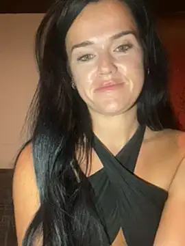 English-Chloe96 online show from 12-11-24, 09:19