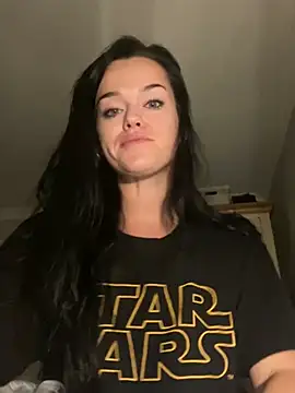 English-Chloe96 online show from 12-30-24, 09:29