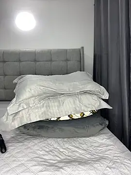 prettiepearl online show from 02-09-26, 01:42