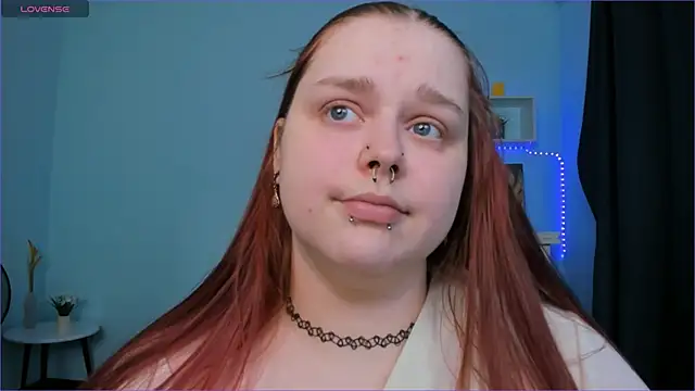 Snapshot of Crow_Diam0nd chatting on 12-12-24, 04:26 Crow Diam0nd online show from 12-12-24, 04:26