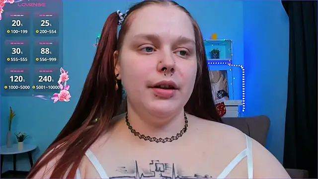 Snapshot of Crow_Diam0nd chatting on 12-23-24, 07:28 Crow Diam0nd online show from 12-23-24, 07:28