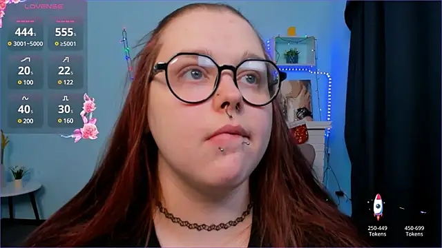 Snapshot of Crow_Diam0nd chatting on 12-27-24, 04:04 Crow Diam0nd online show from 12-27-24, 04:04