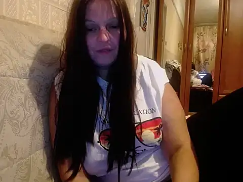 Snapshot of CatMelissa chatting on 10-02-25, 10:50 CatMelissa online show from 10-02-25, 10:50