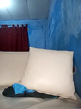 Snapshot of Key_198 chatting on 02-14-25, 07:07 Key 198 online show from 02-14-25, 07:07