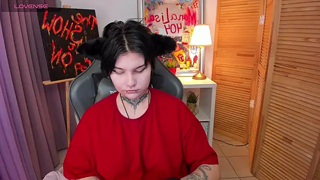 mekurisu online show from 01-14-25, 01:36