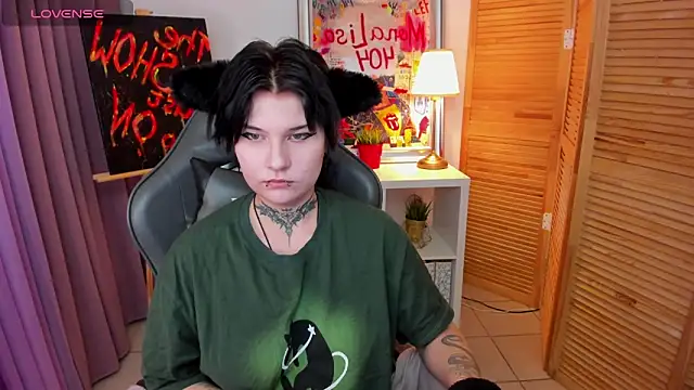 mekurisu online show from 01-15-25, 01:23