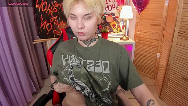 mekurisu online show from 02-28-25, 07:37