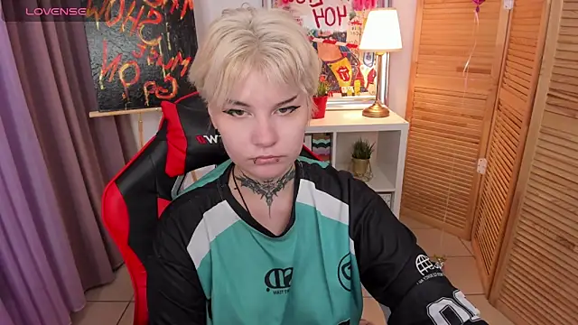 mekurisu online show from 03-10-25, 04:38