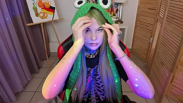 mekurisu online show from 09-28-25, 01:22