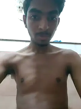 Snapshot of biggboyzz chatting on 12-18-24, 10:46 biggboyzz online show from 12-18-24, 10:46