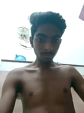 Snapshot of biggboyzz chatting on 12-19-24, 11:39 biggboyzz online show from 12-19-24, 11:39