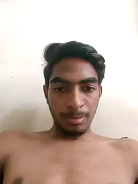 Snapshot of biggboyzz chatting on 12-28-24, 08:16 biggboyzz online show from 12-28-24, 08:16