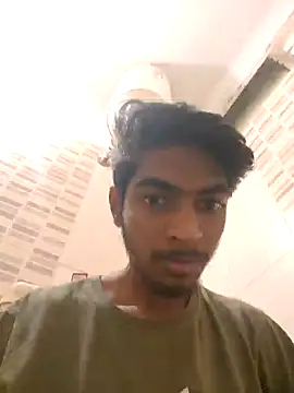 Snapshot of biggboyzz chatting on 01-22-25, 11:23 biggboyzz online show from 01-22-25, 11:23