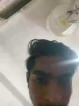 Snapshot of biggboyzz chatting on 01-24-25, 10:32 biggboyzz online show from 01-24-25, 10:32