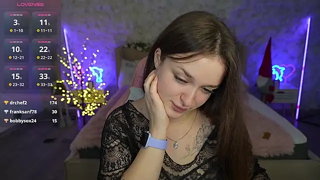 DonnaLustt online show from 01-10-25, 05:26