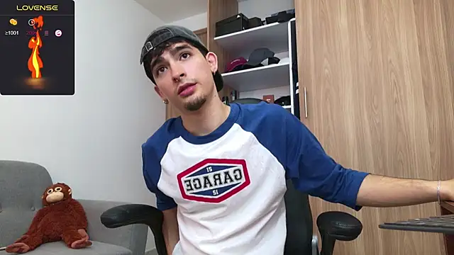 zenn rush1 online show from 12-24-24, 12:33