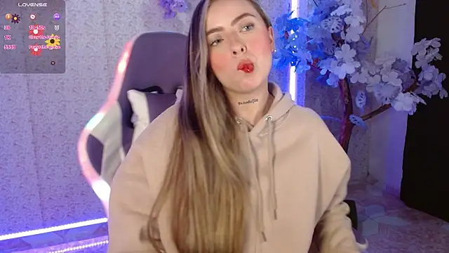 NaomiFox1 online show from 02-15-25, 03:31