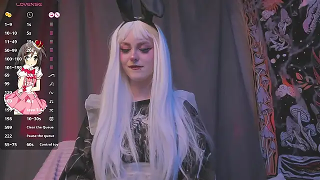 Snapshot of kissthasky chatting on 11-26-25, 11:06 kissthasky online show from 11-26-25, 11:06