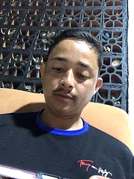 isacalejandroo online show from 03-01-25, 04:47