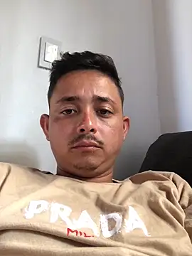 isacalejandroo online show from 09-17-25, 06:42