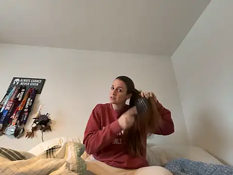 MissSwitch online show from 01-02-25, 01:30