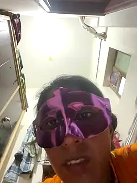 Snapshot of HotRiyacpl chatting on 10-30-25, 05:31 HotRiyacpl online show from 10-30-25, 05:31