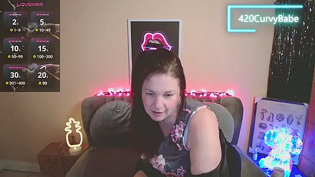 420Curvybabe online show from 01-20-25, 08:40