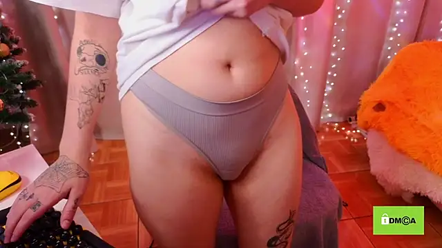 Funny bunnyy online show from 01-22-25, 07:03