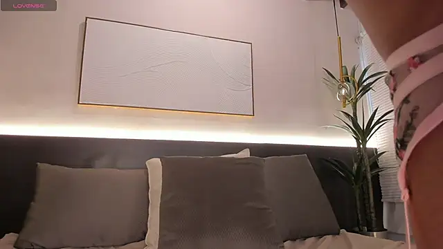 SophieBlake online show from 02-16-25, 07:27