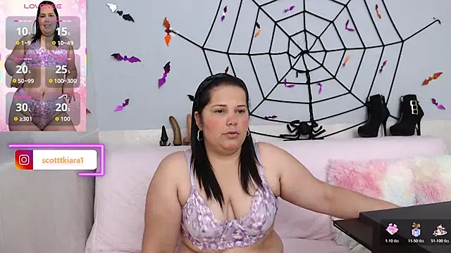 Snapshot of kiara_scottt chatting on 10-23-25, 08:46 kiara scottt online show from 10-23-25, 08:46