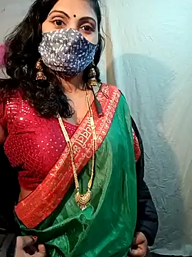 Snapshot of Lovely12streaming chatting on 12-18-24, 04:39 Lovely12streaming online show from 12-18-24, 04:39