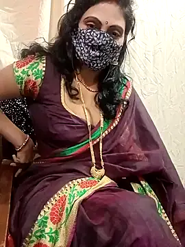 Snapshot of Lovely12streaming chatting on 12-25-24, 10:37 Lovely12streaming online show from 12-25-24, 10:37