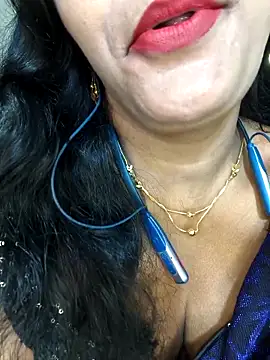 Snapshot of Lovely12streaming chatting on 10-02-25, 09:00 Lovely12streaming online show from 10-02-25, 09:00