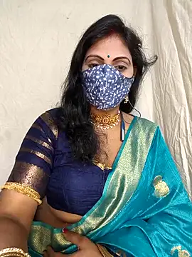 Snapshot of Lovely12streaming chatting on 10-21-25, 09:15 Lovely12streaming online show from 10-21-25, 09:15