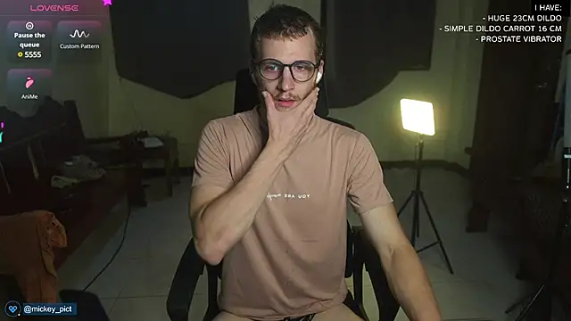 mickeypict online show from 12-11-24, 03:05