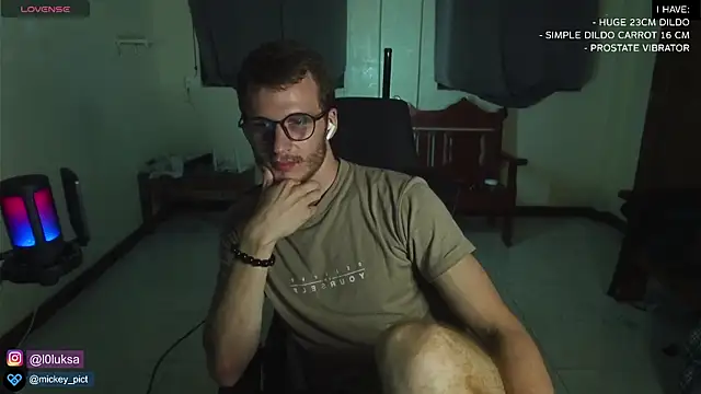 mickeypict online show from 01-03-25, 03:22