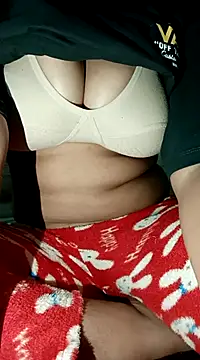 Snapshot of mishti_kaur chatting on 01-14-25, 07:53 mishti kaur online show from 01-14-25, 07:53