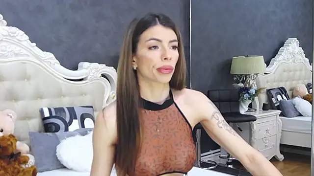 Snapshot of LaraDivine chatting on 05-05-26, 06:54 LaraDivine online show from 05-05-26, 06:54