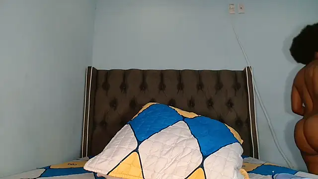 Snapshot of CHOCKYCHOCX2 chatting on 01-01-25, 03:13 CHOCKYCHOCX2 online show from 01-01-25, 03:13