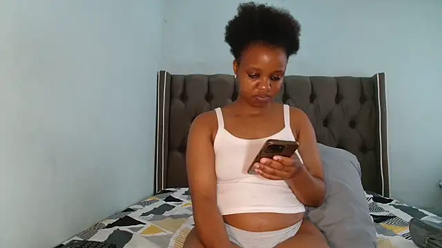 Snapshot of CHOCKYCHOCX2 chatting on 10-14-25, 06:25 CHOCKYCHOCX2 online show from 10-14-25, 06:25