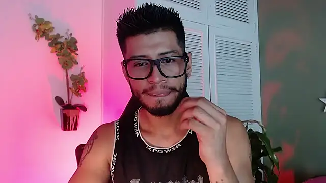 Snapshot of Colby_brown03 chatting on 09-29-25, 07:08 Colby brown03 online show from 09-29-25, 07:08