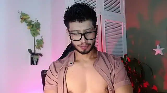 Snapshot of Colby_brown03 chatting on 11-10-25, 07:02 Colby brown03 online show from 11-10-25, 07:02