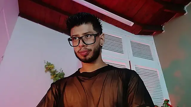 Snapshot of Colby_brown03 chatting on 11-14-25, 08:18 Colby brown03 online show from 11-14-25, 08:18