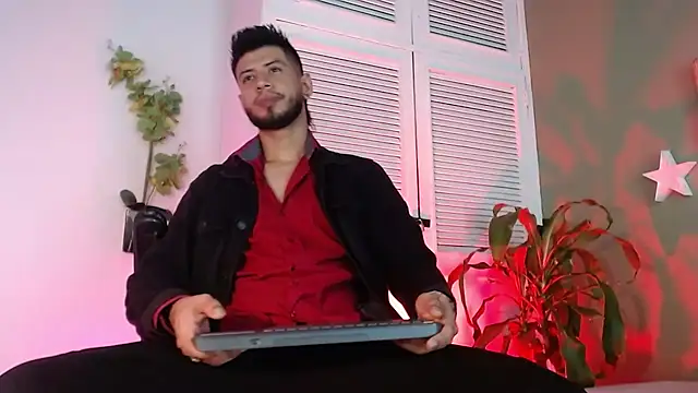 Snapshot of Colby_brown03 chatting on 11-29-25, 07:17 Colby brown03 online show from 11-29-25, 07:17