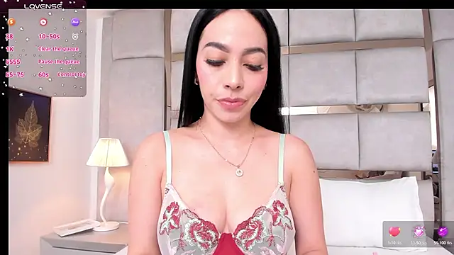 AmbarJensen online show from 01-28-25, 06:28