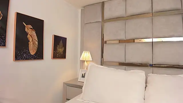 AmbarJensen online show from 10-02-25, 12:45