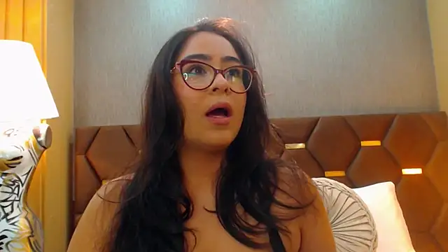 Snapshot of DevonPiers chatting on 10-09-25, 12:03 DevonPiers online show from 10-09-25, 12:03