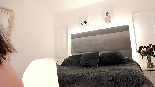 Eliz jane online show from 02-20-25, 12:57